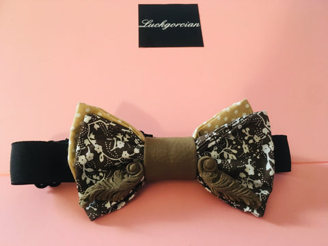 Bow tie called Brown revolution